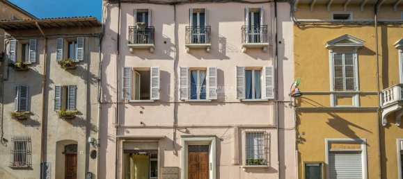 2 bedrooms Apartment in Modigliana, Italy No. 117451 5