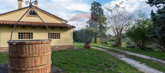 Villa de 9 habitaciónes en Monte San Vito, Italy No. 7078 23