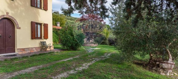 Villa de 9 habitaciónes en Monte San Vito, Italy No. 7078 22