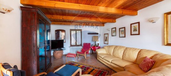 Villa de 9 habitaciónes en Monte San Vito, Italy No. 7078 3