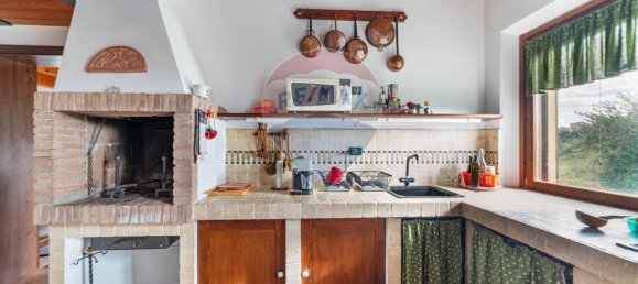 Villa de 9 habitaciónes en Monte San Vito, Italy No. 7078 5