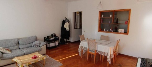 2-salle Appartement à Modena, Italy No. 37031 31