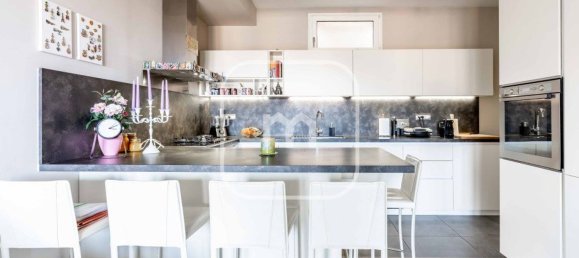 5-salle Villa à Monte Compatri, Italy No. 200358 8