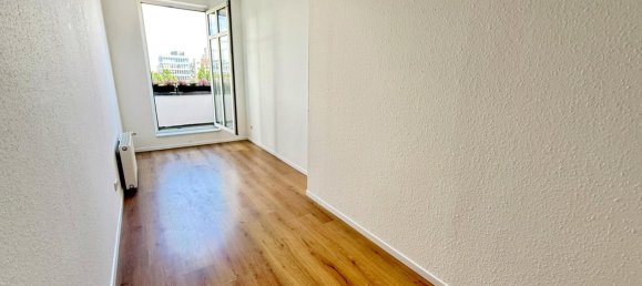 4 bedrooms Apartment in Neukolln, Germany No. 339528 4