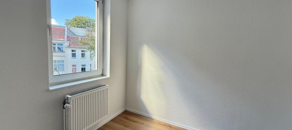 4 bedrooms Apartment in Neukolln, Germany No. 339528 8