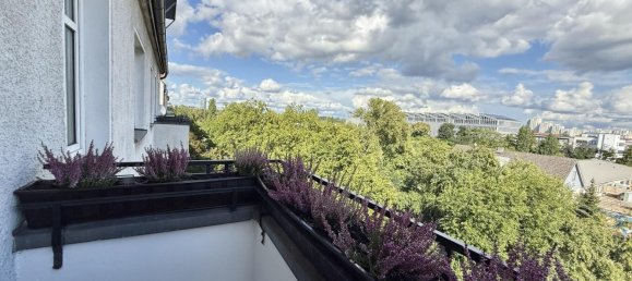 4 bedrooms Apartment in Neukolln, Germany No. 339528 6