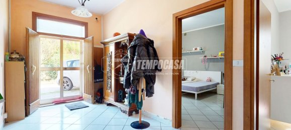 5-Zimmer Wohnung in Vigarano Mainarda, Italy, Nr. 71926 9