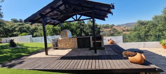 4 bedrooms House in Santa Catarina da Fonte do Bispo, Portugal No. 154497 24