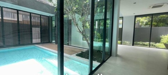 5 bedrooms Cafe / restaurant in Bangkok, Thailand No. 20487 6