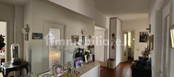 Apartamento de 3 dormitorios en Biella, Italy No. 81468 14