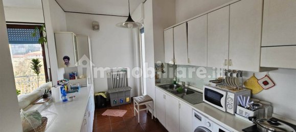 Apartamento de 3 dormitorios en Biella, Italy No. 81468 4
