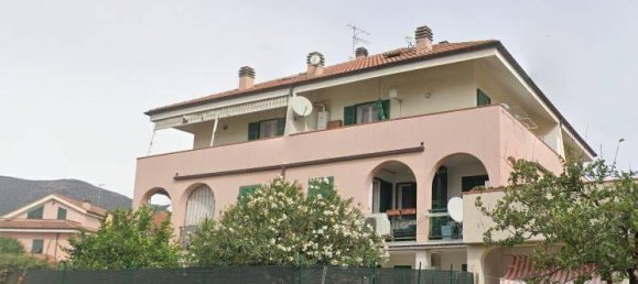 4-Zimmer Wohnung in Albenga, Italy, Nr. 26722 2
