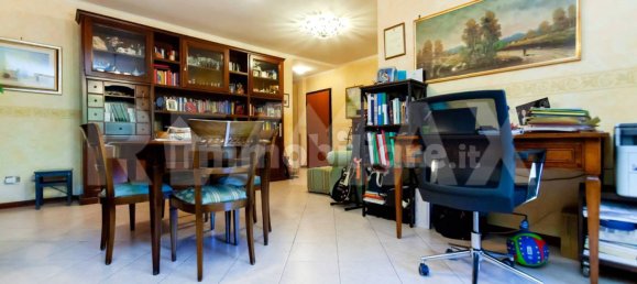 2 bedrooms Apartment in Rome, Italy No. 328339 2