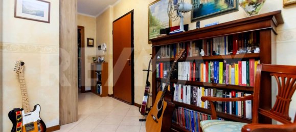 2 bedrooms Apartment in Rome, Italy No. 328339 4