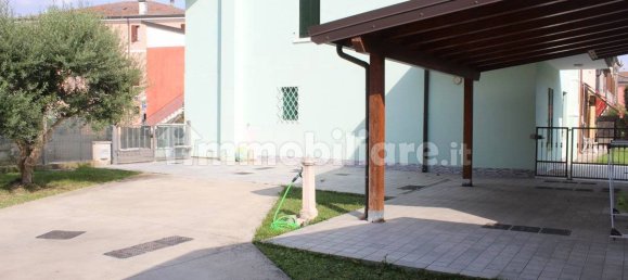 2 bedrooms Villa in Stienta, Italy No. 351120 16