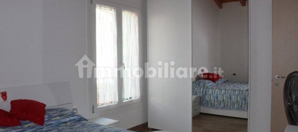 2 bedrooms Villa in Stienta, Italy No. 351120 11