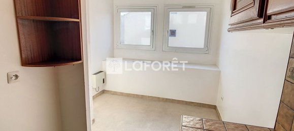 3 bedrooms Duplex in Villejuif, France No. 187226 5