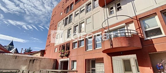 3 bedrooms Duplex in Villejuif, France No. 187226 3