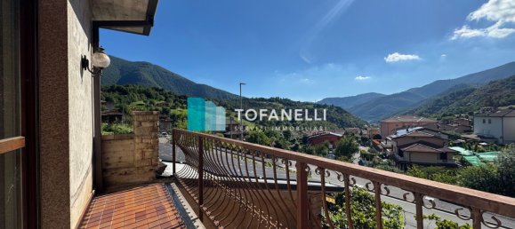 4 bedrooms Villa in Sarezzo, Italy No. 365592 8