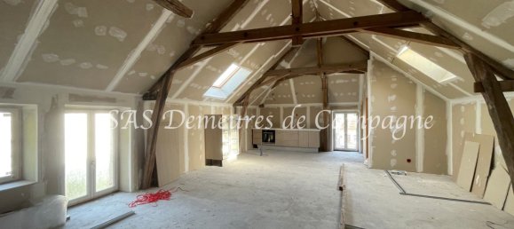 Casa de 4 dormitorios en Saint-Satur, France No. 63529 9