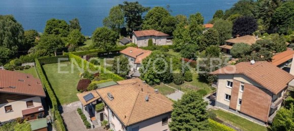 Вилла с 4 спальнями в Испра, Италия № 310012 13