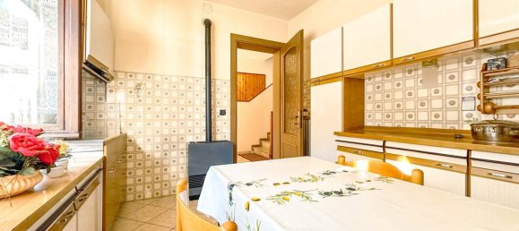 6-salle Maison à Borgosesia, Italy No. 238173 8