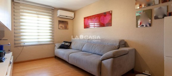 2 bedrooms Apartment in L'Hospitalet de Llobregat, Spain No. 141815 2
