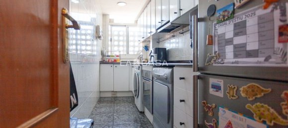 2 bedrooms Apartment in L'Hospitalet de Llobregat, Spain No. 141815 8