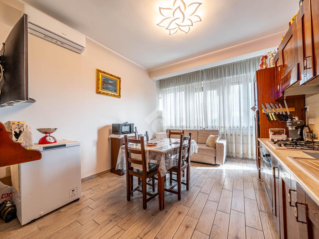Apartamento T3 em Reggio Emilia, Italy N.º 320814