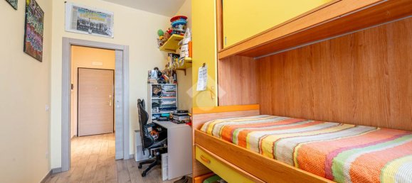 Apartamento T3 em Reggio Emilia, Italy N.º 320814 10