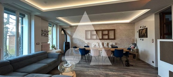 10 bedrooms House in La Ferte-sous-Jouarre, France No. 132898 16