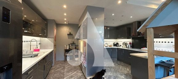 10 bedrooms House in La Ferte-sous-Jouarre, France No. 132898 17