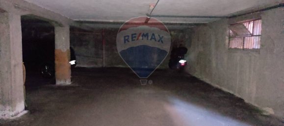 Garaje en Misterbianco, Italy 36 m² No. 375238 2