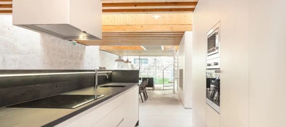 6 bedrooms House in Porto, Portugal No. 133510 14