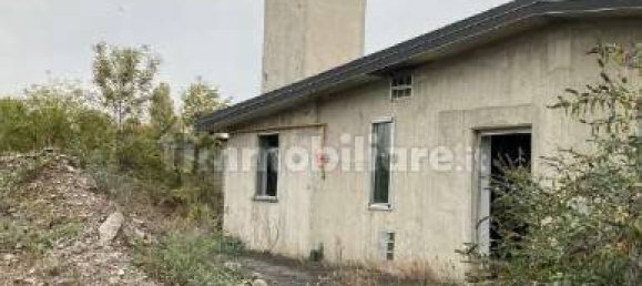 3 rooms Warehouse in Merate, Italy No. 207467 20