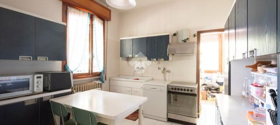 Casa T4 em Carpi, Italy N.º 326396 7