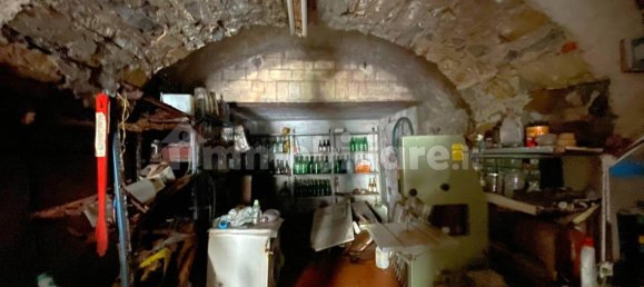 Entrepôt à Diano Castello, Italy 40m² No. 276612 3