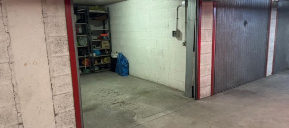 16m² Garage in Rome, Italy No. 24978 2