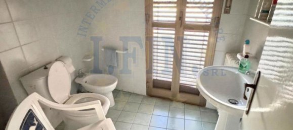 6 rooms Apartment in Catania, Italy No. 296627 17