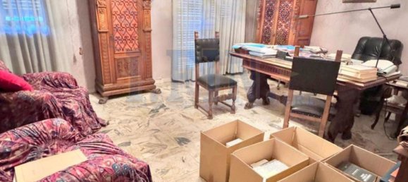 6 rooms Apartment in Catania, Italy No. 296627 8