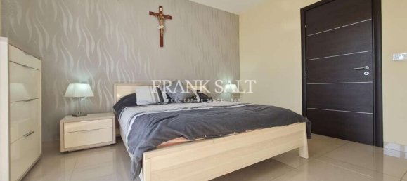 3 غرف نوم بانتهاوس في Mosta, Malta رقم 2162 6