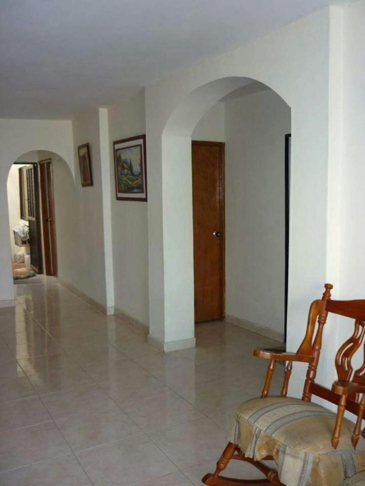 3 bedrooms House in Bolivar, Colombia No. 8107