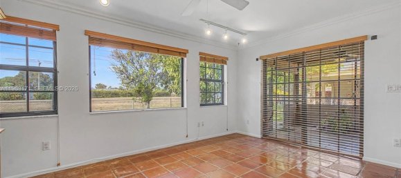 4 bedrooms Villa for sale in Miami, Miami-Dade, Florida, USA № 614340 13