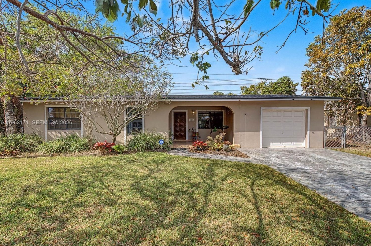 4 bedrooms Villa for sale in Miami, Miami-Dade, Florida, USA № 614340
