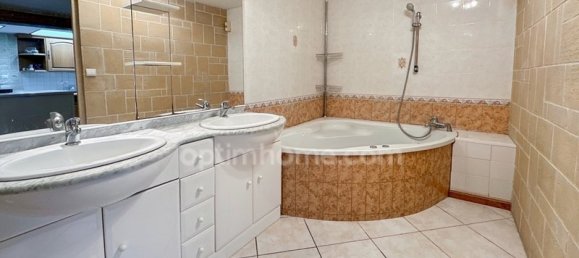 3 Schlafzimmer Haus in Saint-Quentin, France, Nr. 275705 12