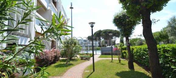 1 bedroom Apartment in San Michele al Tagliamento, Italy No. 315520 3