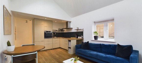 1 bedroom House in London, United Kingdom No. 7686 11