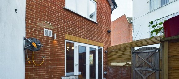 1 bedroom House in London, United Kingdom No. 7686 23