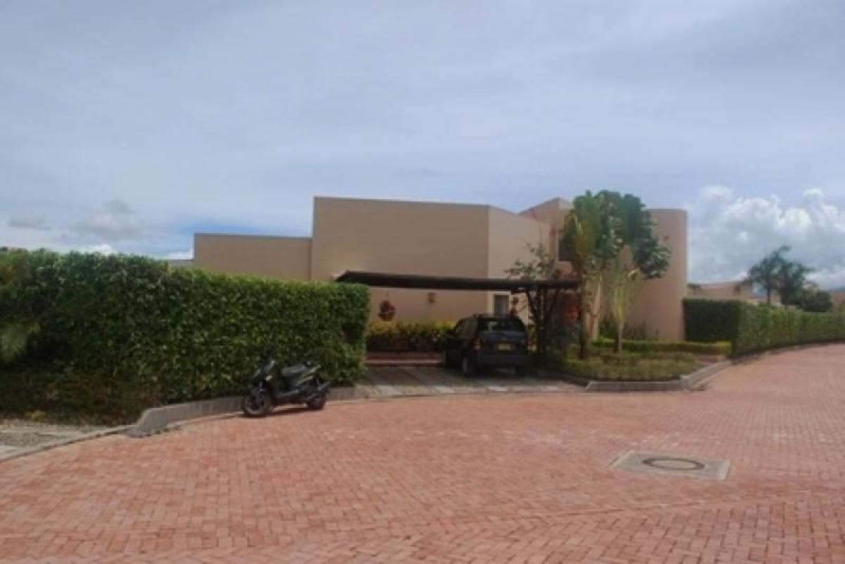 4 bedrooms House in Cundinamarca, Colombia No. 2165