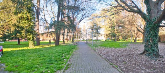 3 rooms Apartment in Novara, Italy No. 38912 22